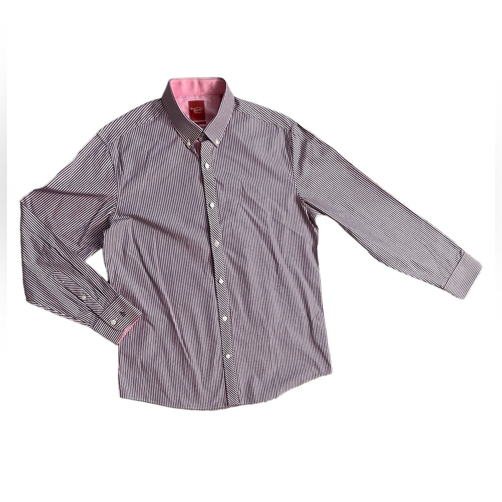 Men’s striped button down dress shirt